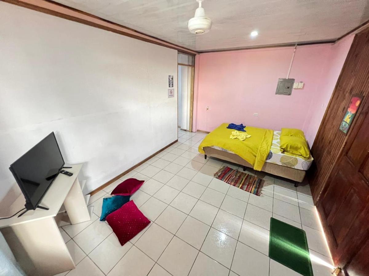Apartament Mochis Quepos Zewnętrze zdjęcie